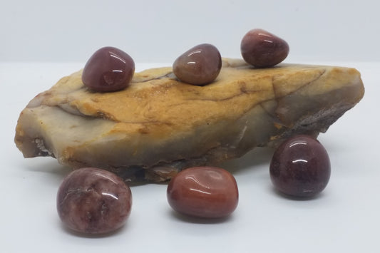 Red Agate Tumbled Stone