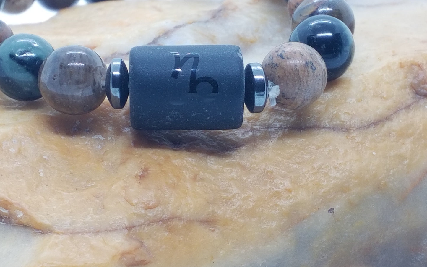 Zodiac Symbol Bracelet Capricorn 8mm