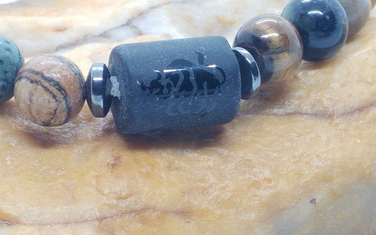Zodiac Symbol Bracelet Taurus 8mm