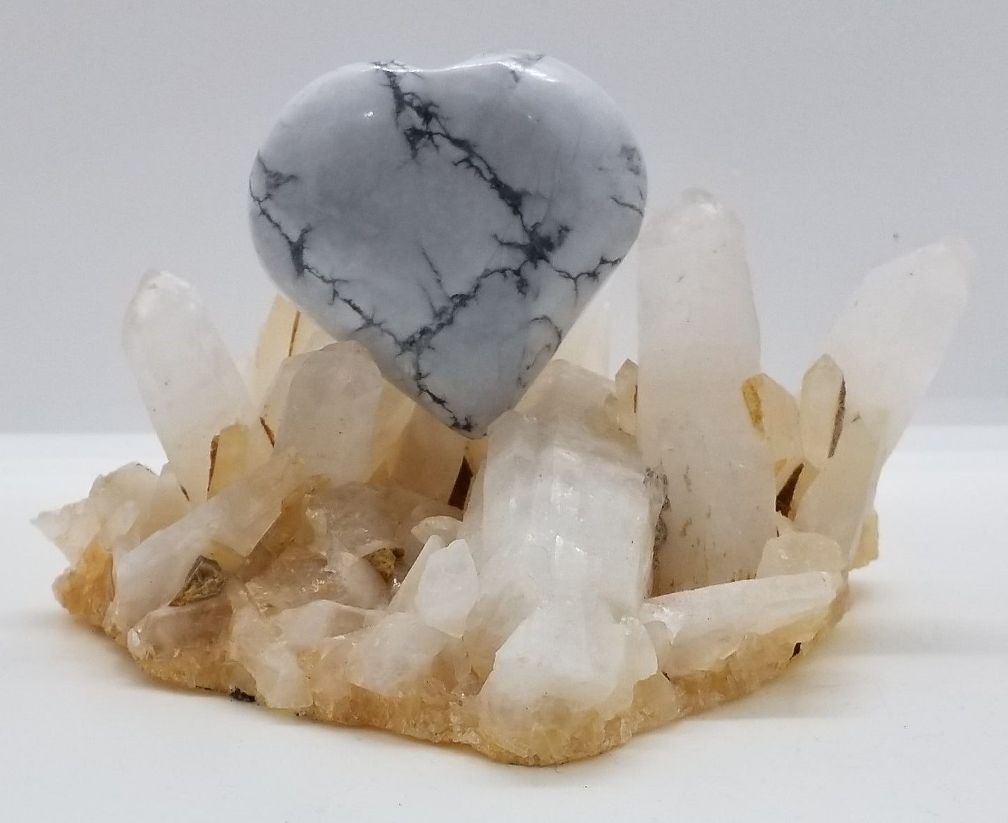 Howlite Heart