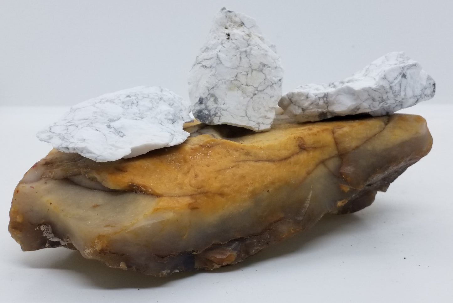 Howlite Raw Stone